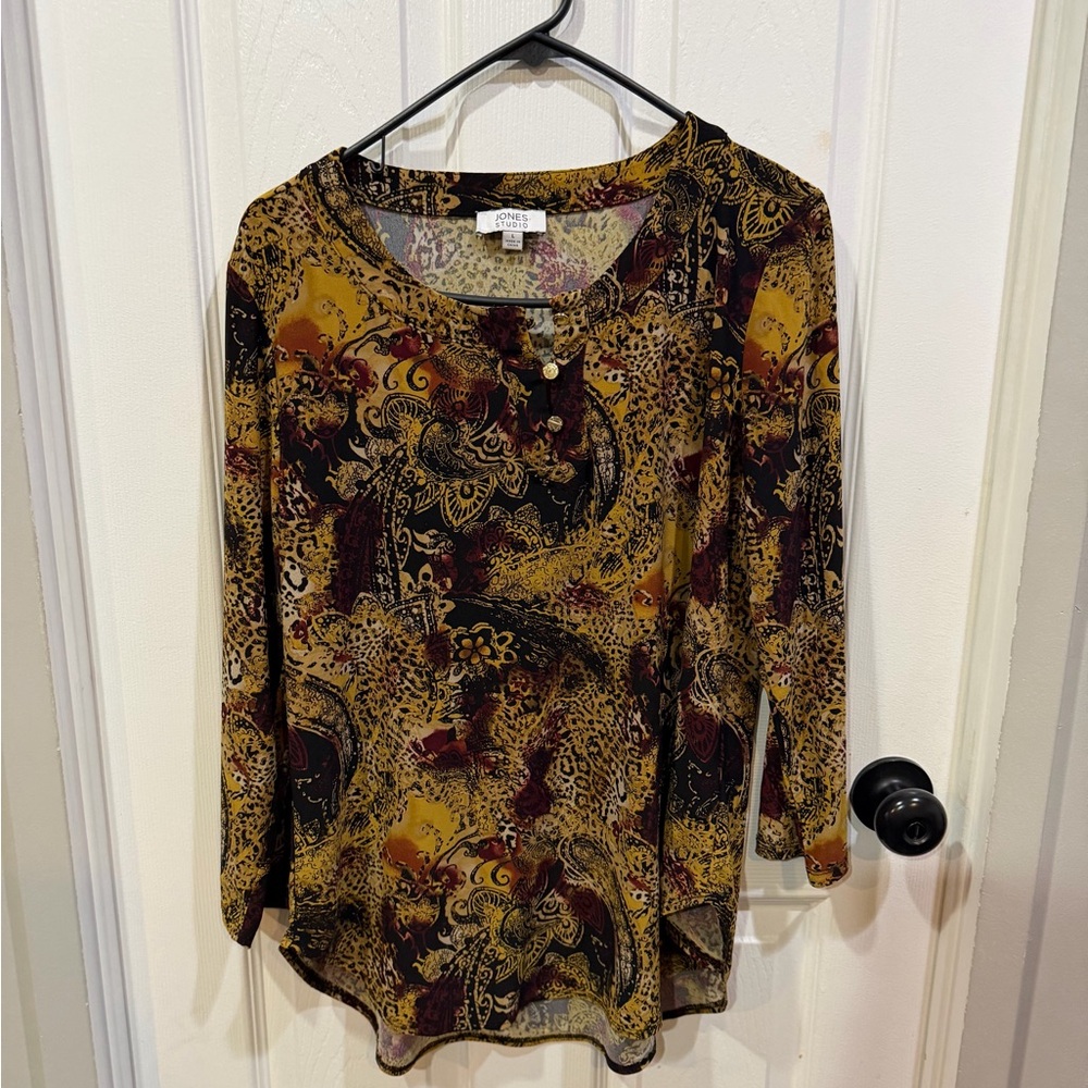 Jones Studio Women's Paisley Long Sleeve Top - Gold and Burgundy